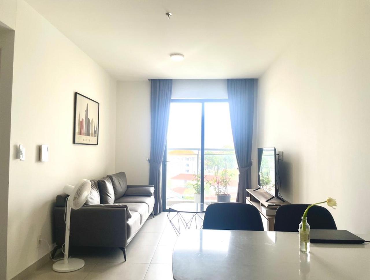 Compass One Building - Luxury Apartments Ap Phu Tho Zewnętrze zdjęcie