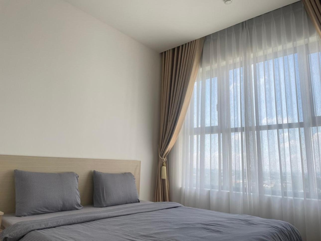 Compass One Building - Luxury Apartments Ap Phu Tho Zewnętrze zdjęcie